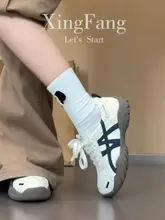 レザー厚底デザインのスニーカー【カジュアルで快適・女性用・レースアップスタイル】