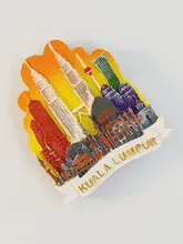 マレーシアのツインタワー樹脂製マグネット【立体デザイン・アイスランド風彫刻・旅行記念品】