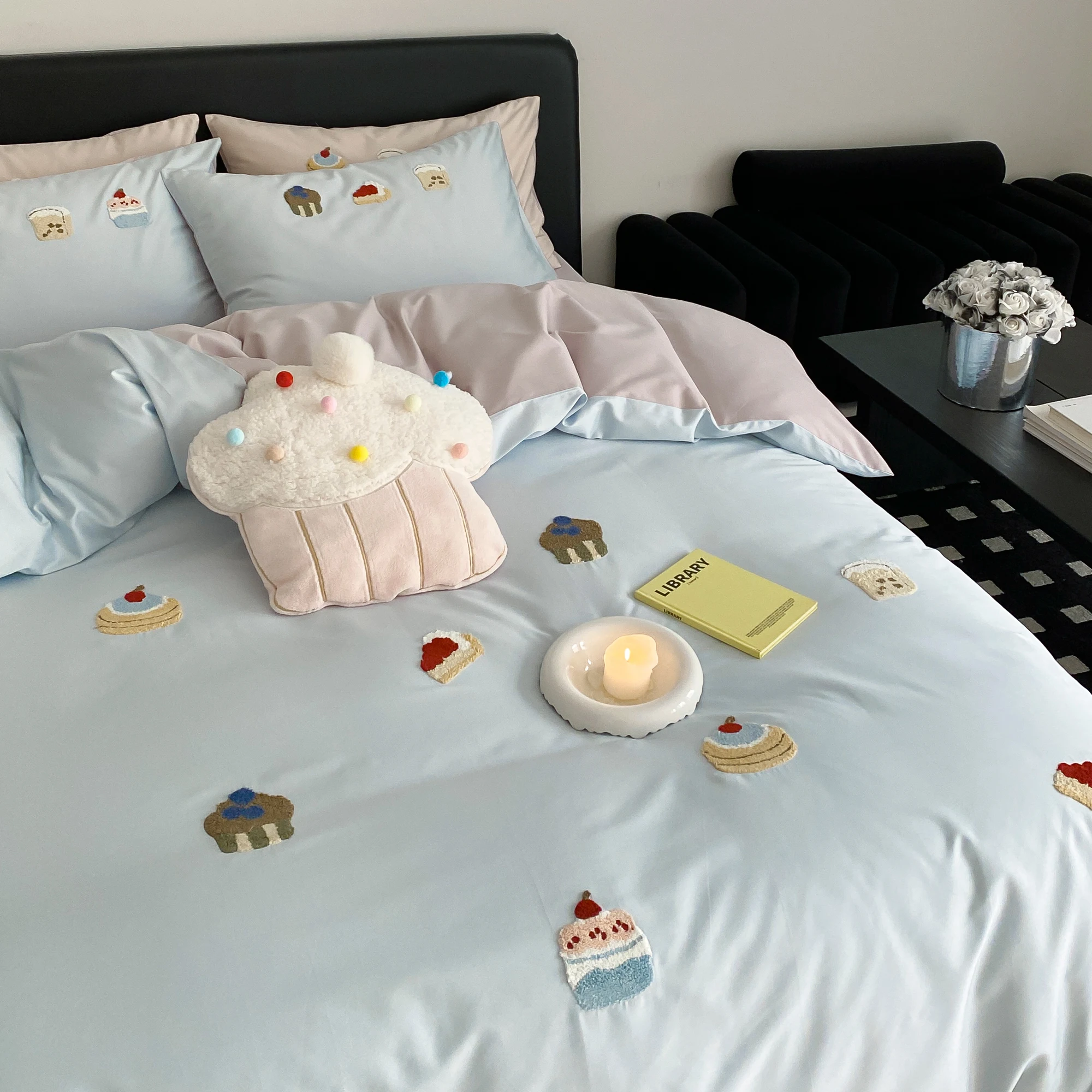 可愛いデザインの刺繍入りコットン掛け布団カバー：四季通用の少女風デザインと高密度全棉の実用性