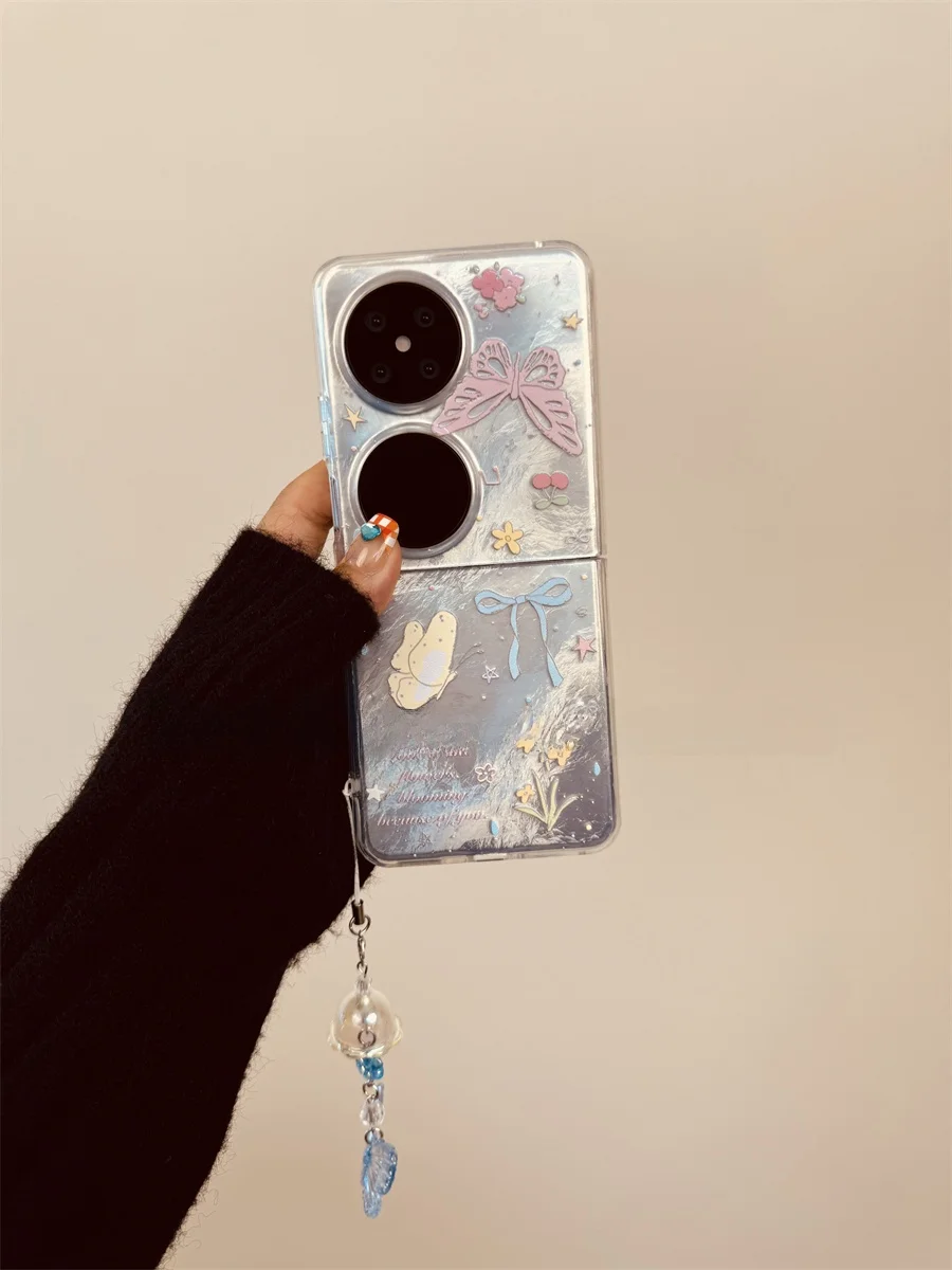折りたたみ式スマートフォンケースのガジェット レビュー：キラキラの蝶結び付きモデルの実用性と環境配慮