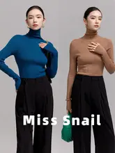 高級感ある無縫いハイネックウールニット【肌触り良好・フィット感・女性用】