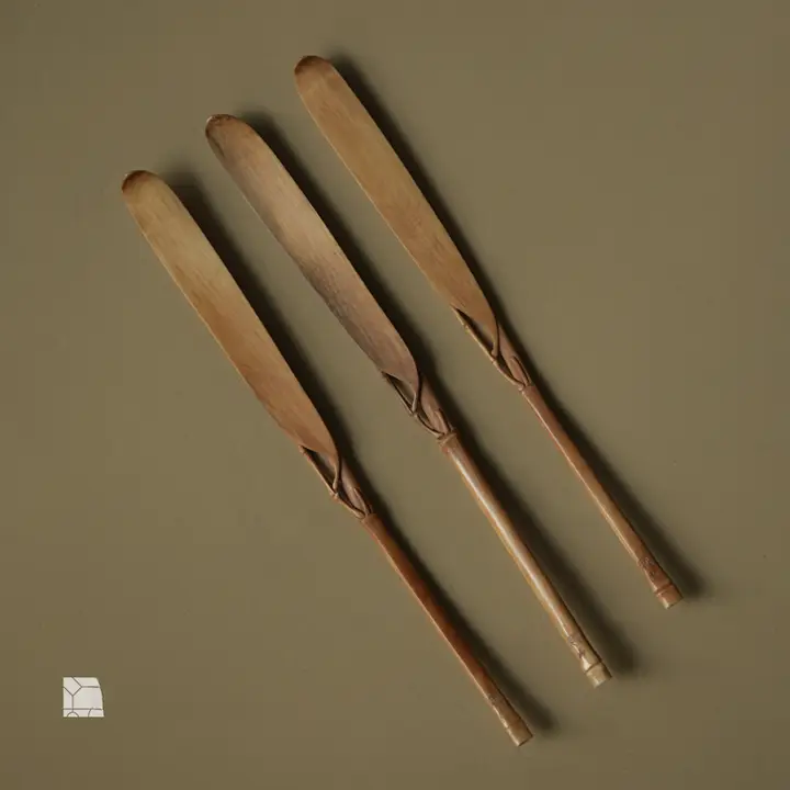 竹葉模様彫刻の高級茶さじ【マナモスアイボリー製・茶道用】