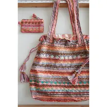 バッグチャーム ミニポーチ エジプト風 ビーズ刺繍 レッド イヤホン カード アクセサリー 収納