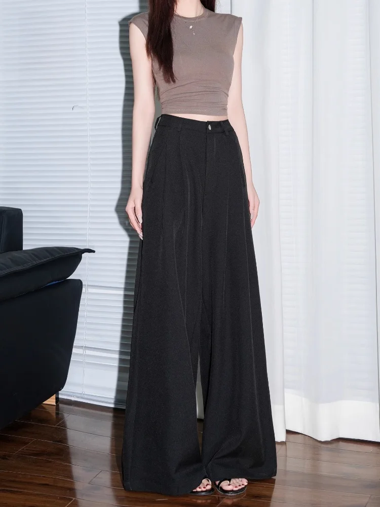 女性のパンツで悩むなら、黒いズボン レディースはこう選ぶ？