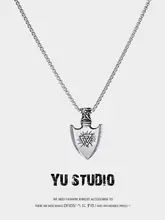 北欧風バイキングの護符デザイン タイタンスチールペンダント【パンクスタイル・シールドネックレス】