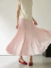サテン風の光沢が美しいAラインプリーツロングスカート【柔らかな着心地・ウエストゴム】