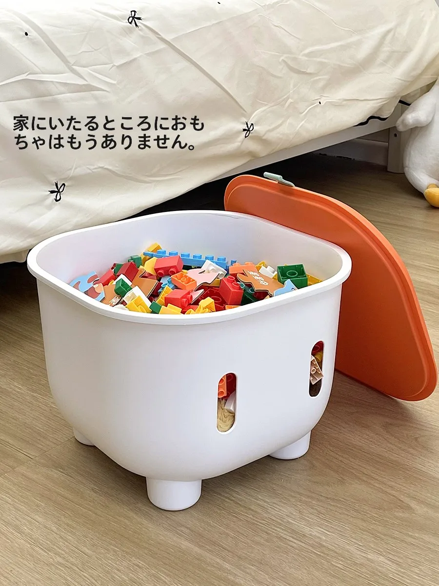 子育て中のおうち時間に欠かせない「収納と遊びの両立」が叶うベンチは？