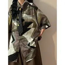夏にぴったりのレトロ風プリントシャツ【男女兼用・ゆったりシルエット・短袖】（セットアップ対応）