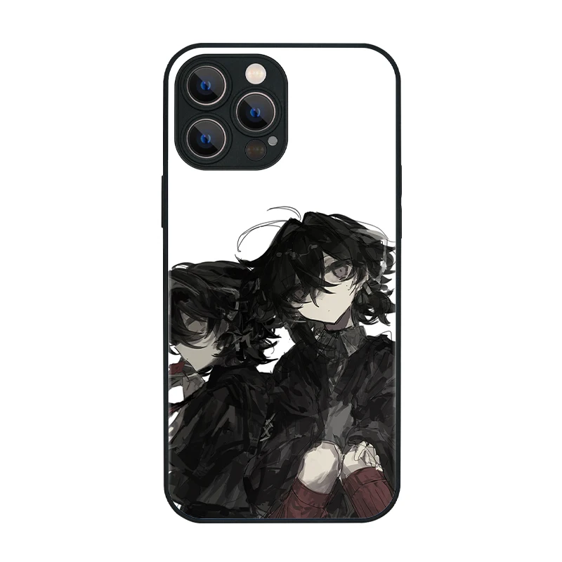 イラストレーターとのコラボ！スマートフォンケースはアート性と保護のバランスを実現