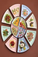 食卓に彩りを添える創造的な盛り付け皿とボウルのセット（セットアップ対応）