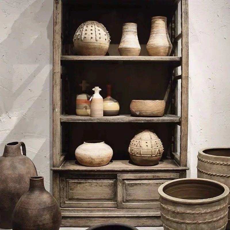 韓国インテリアを再現｜カフェ風部屋の作り方　完全ガイド　侘寂風陶器花器の配置術