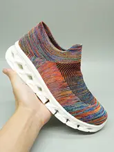 軽量デザインのソックスシューズ【男女兼用・通気性・スニーカー・楽々脱ぎ履き】