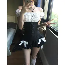 学院風のドット柄オフショルダーシャツとフレアミニスカート【ウエスト絞り・小柄向け・セットアップ対応】