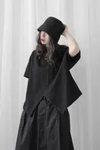 個性的デザイン！サイドスリット付き 半袖Tシャツ【オーバーサイズ・夏用・黒系】