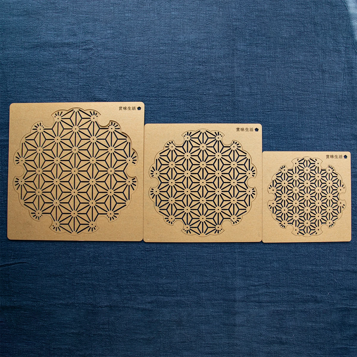 刺し子刺繍用テンプレート 雪輪模様 透明描画ボード：DIYで簡単な刺繍作品を実現するための最適なツール