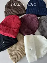 R字母デザインニット帽【男女兼用・秋冬用・穴あけ不要】