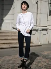 深い青色のデニムワイドパンツ【ハイウエスト・フィット・ストレート】
