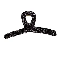 小花柄ファブリック交差ヘアクリップ【シンプルデザイン・後頭部用・女性用】