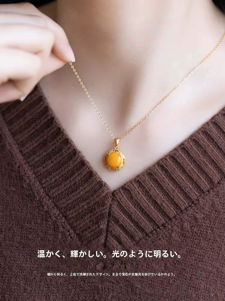 バルトアマーブレスレットと琥珀の違いは？天然琥珀の蜜蝋ペンダントトップが選ばれる理由とは？