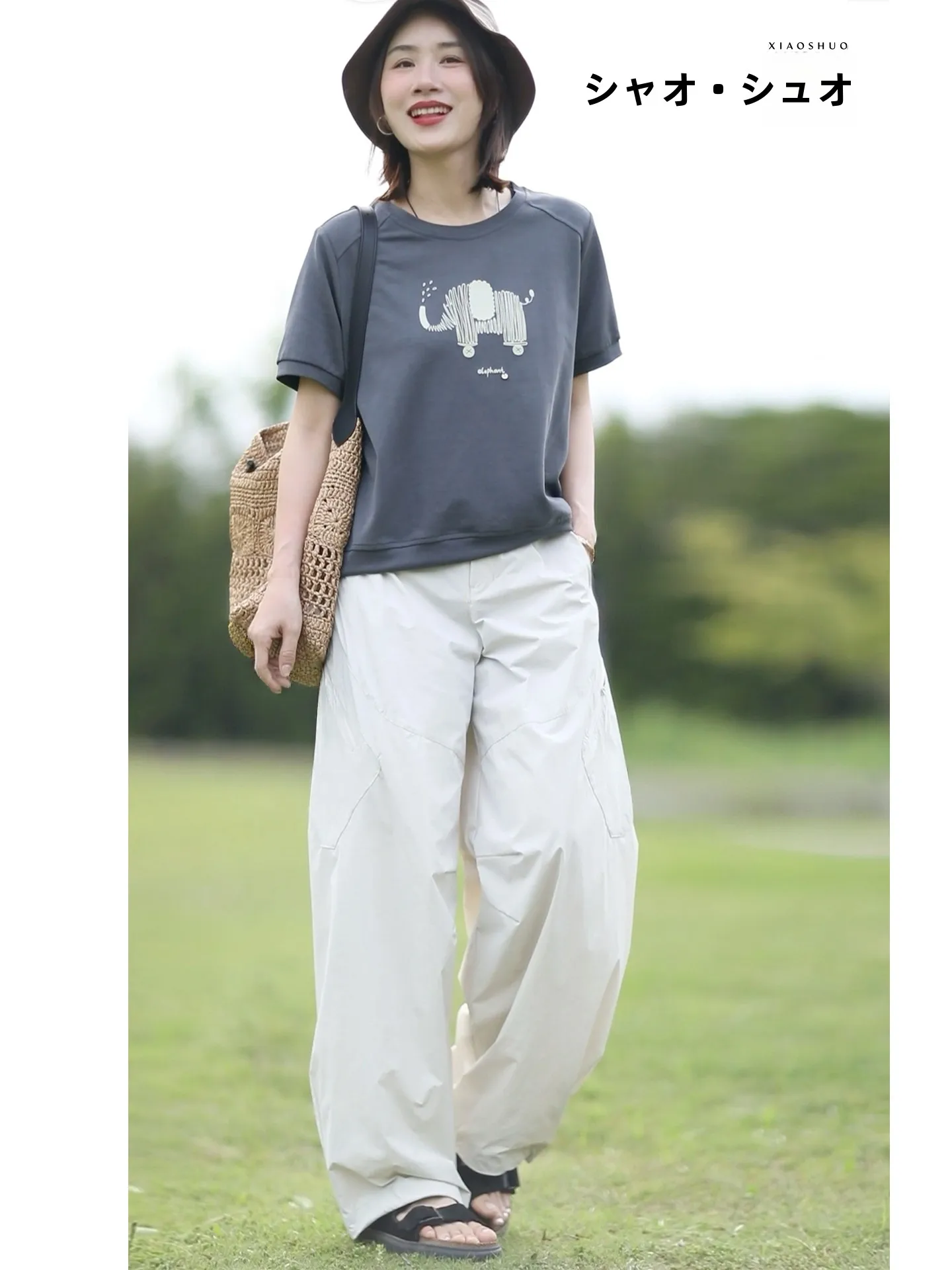 hello tシャツとは？デザインや価格、男女選びのポイントを徹底解説