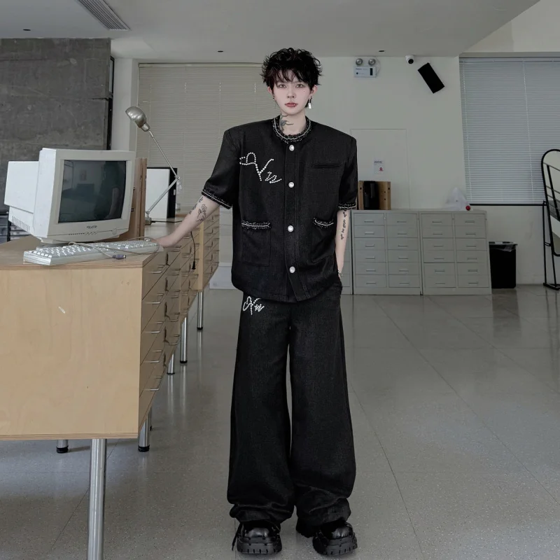 50代男性が着たいシンプルな服の例は？夏の軽量ジャケットで日常をリニューアルする