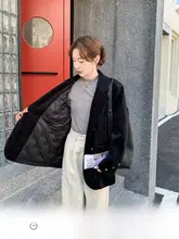 黒の高級感ある白鹅绒ダウンライナー付きジャケット【冬用・小柄女性向け・スタイリッシュデザイン・厚手】