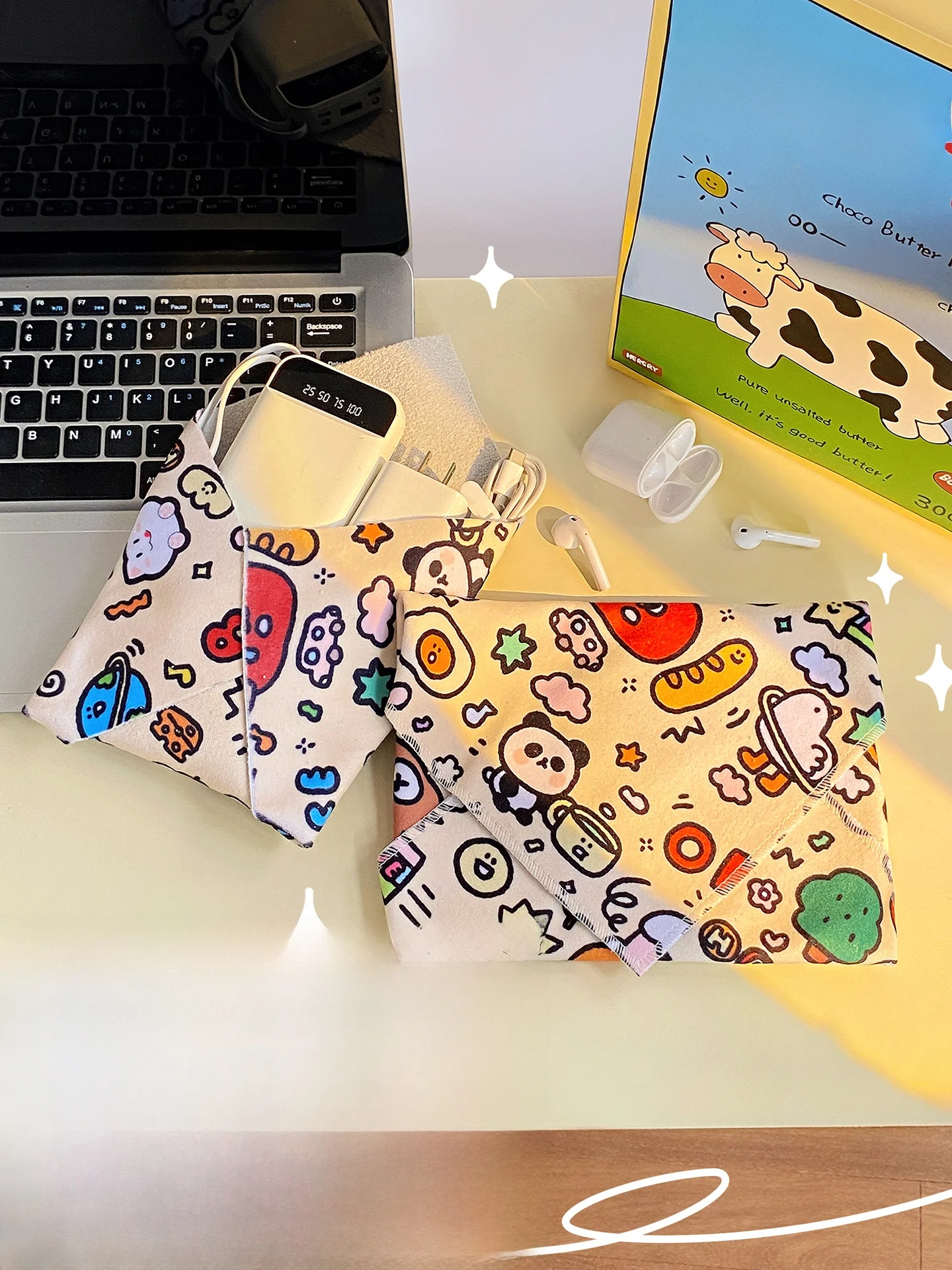 1000円 コスメ で満足できるのは本当にある？出張用 魔法布 化粧品収納バッグが解決するリアルな悩みとは