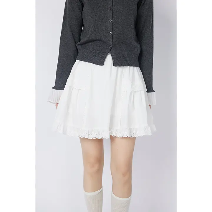 白色の松緊ウエストレース刺繍スカート【春用・女性用】