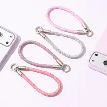 FUNNY RICH スマホケース リストストラップ ショートチェーン マット 編み込み ピンク レディース インスタ映え 「FUNNYRICH」