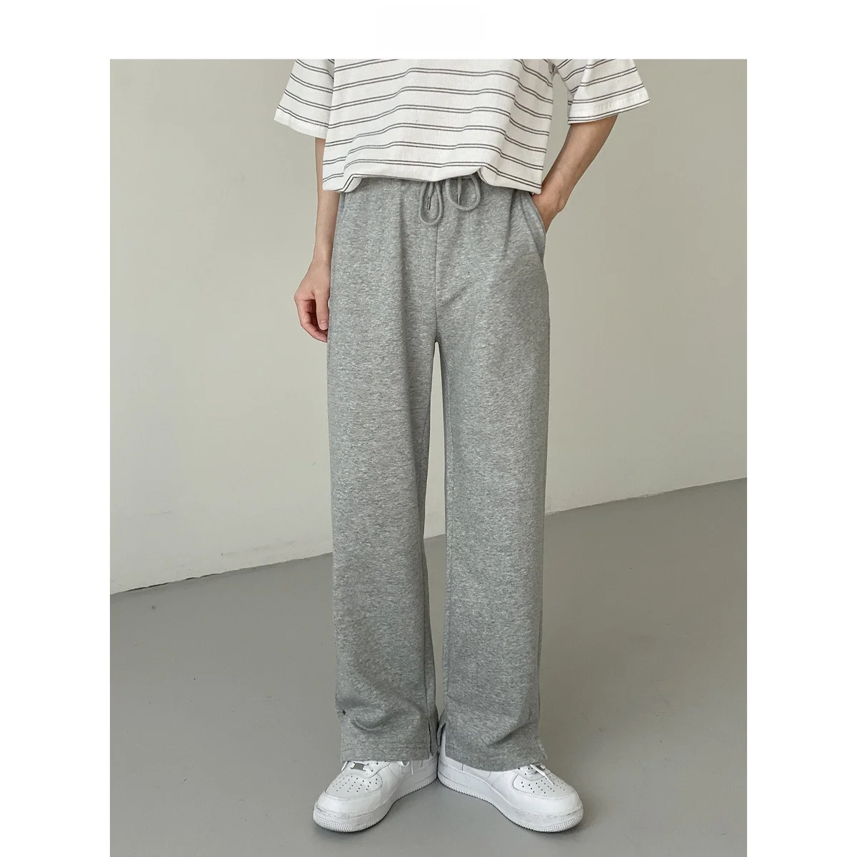 春秋用 メンズスウェットパンツ：ウエストゴムとストレートシルエットで自然な着こなしを実現
