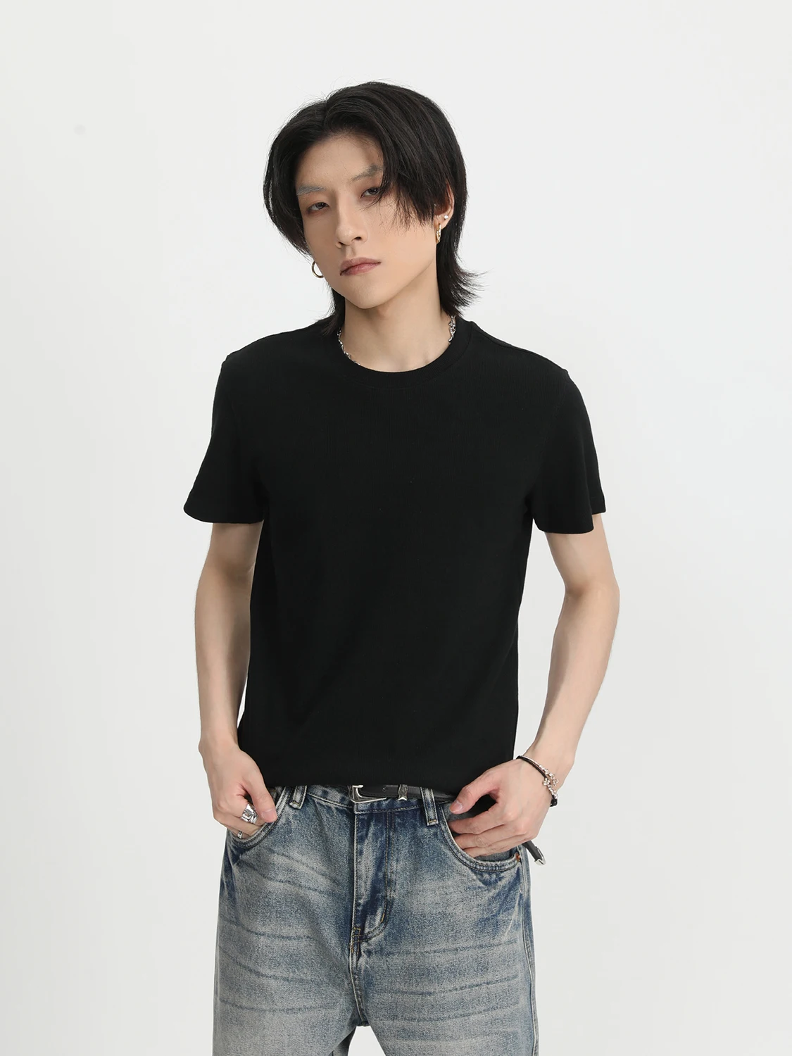 バーベルトレーニング用 Tシャツ：修身型の極上の柔らかさと短袖設計が実用性を実現