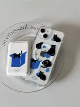 個性的なデザインの黒猫イラスト磁気吸着カードケース【透明アクリル・iPhone対応】