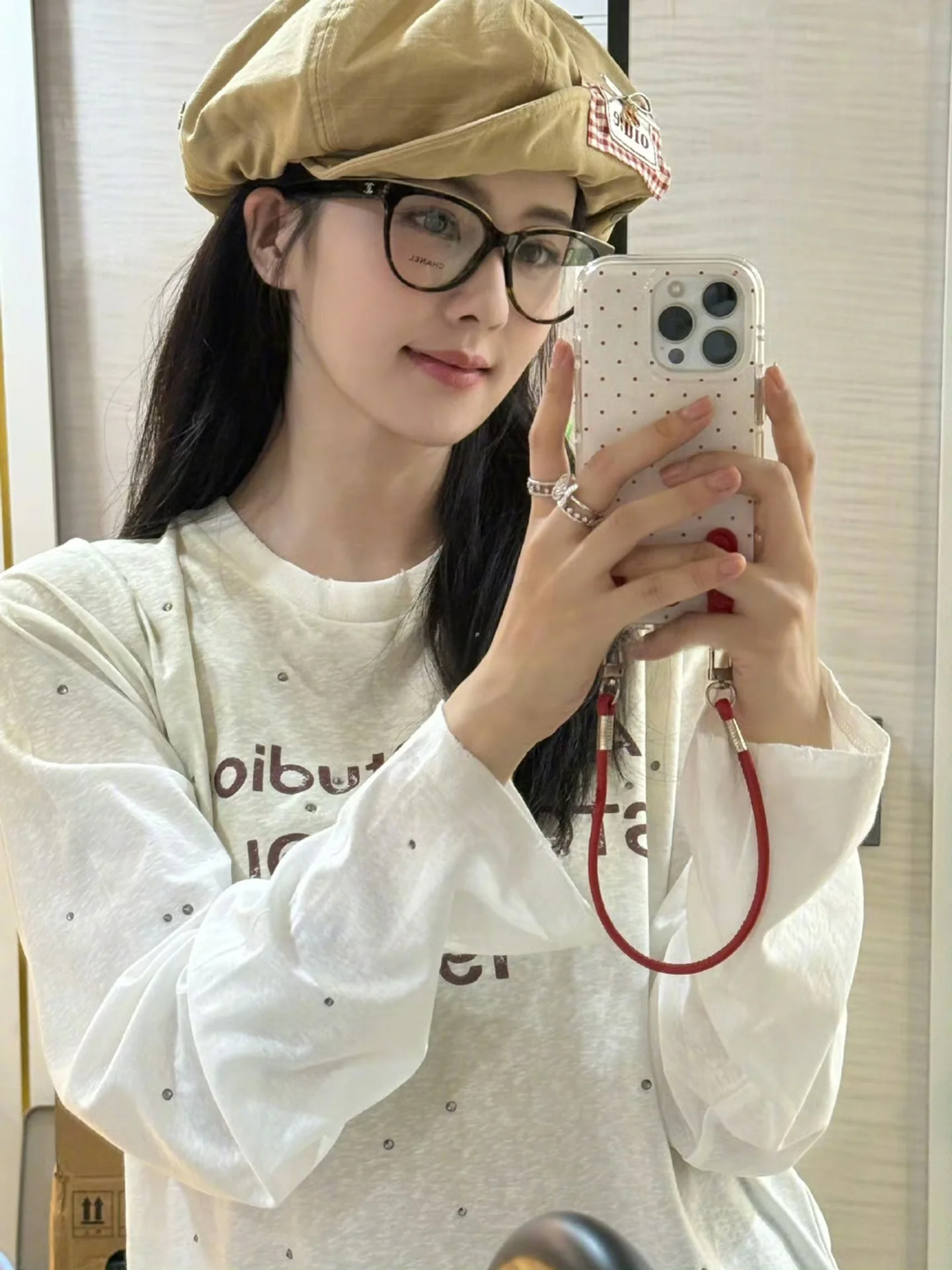 大きめサイズのベレー帽【夏用・フラップデザイン・八角形】：小清新スタイルで四季通用の実用性を検証