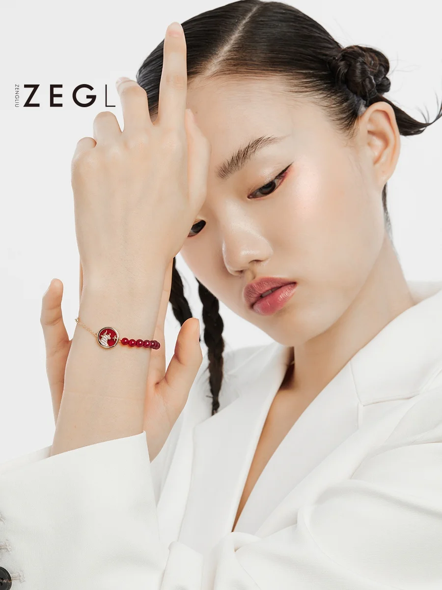 しし座のラッキーカラーは赤？ZEGL 925シルバー製赤瑪瑙ブレスレットの実際の効果と背景