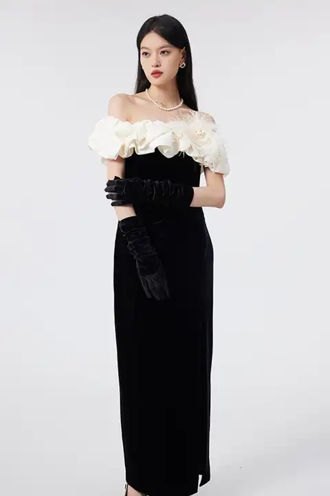 黒のスリットドレス【オフショルダー・ウエストマーク・ミディ丈】