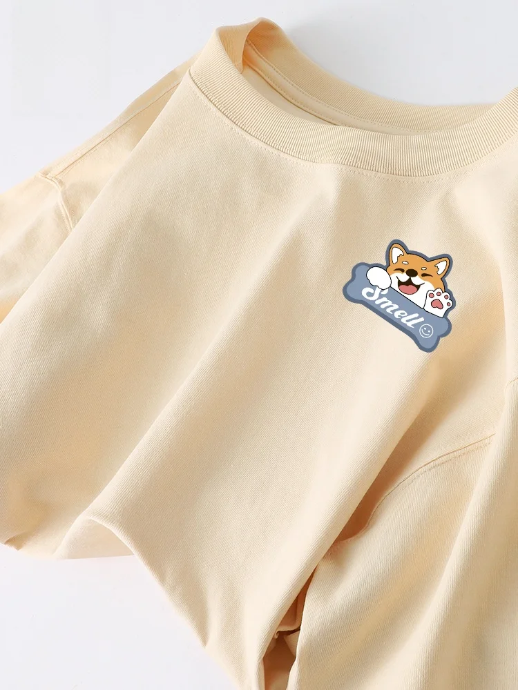 通勤に合うTシャツはどんなもの？Jeanswestのコットン半袖Tシャツが解決するリアルな悩み
