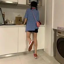 高ウエストの黒ショートパンツ【直筒・薄手・フィット・おしゃれデザイン】（セットアップ対応）