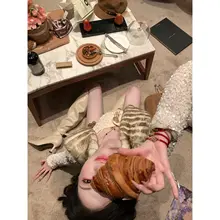 華やかなラメベロアの短丈ジャケット【秋冬用・女性用・上品デザイン】