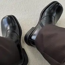 スタイリッシュな高筒マーチンブーツ【シンプルデザイン・男性用・女性用】（セットアップ対応）