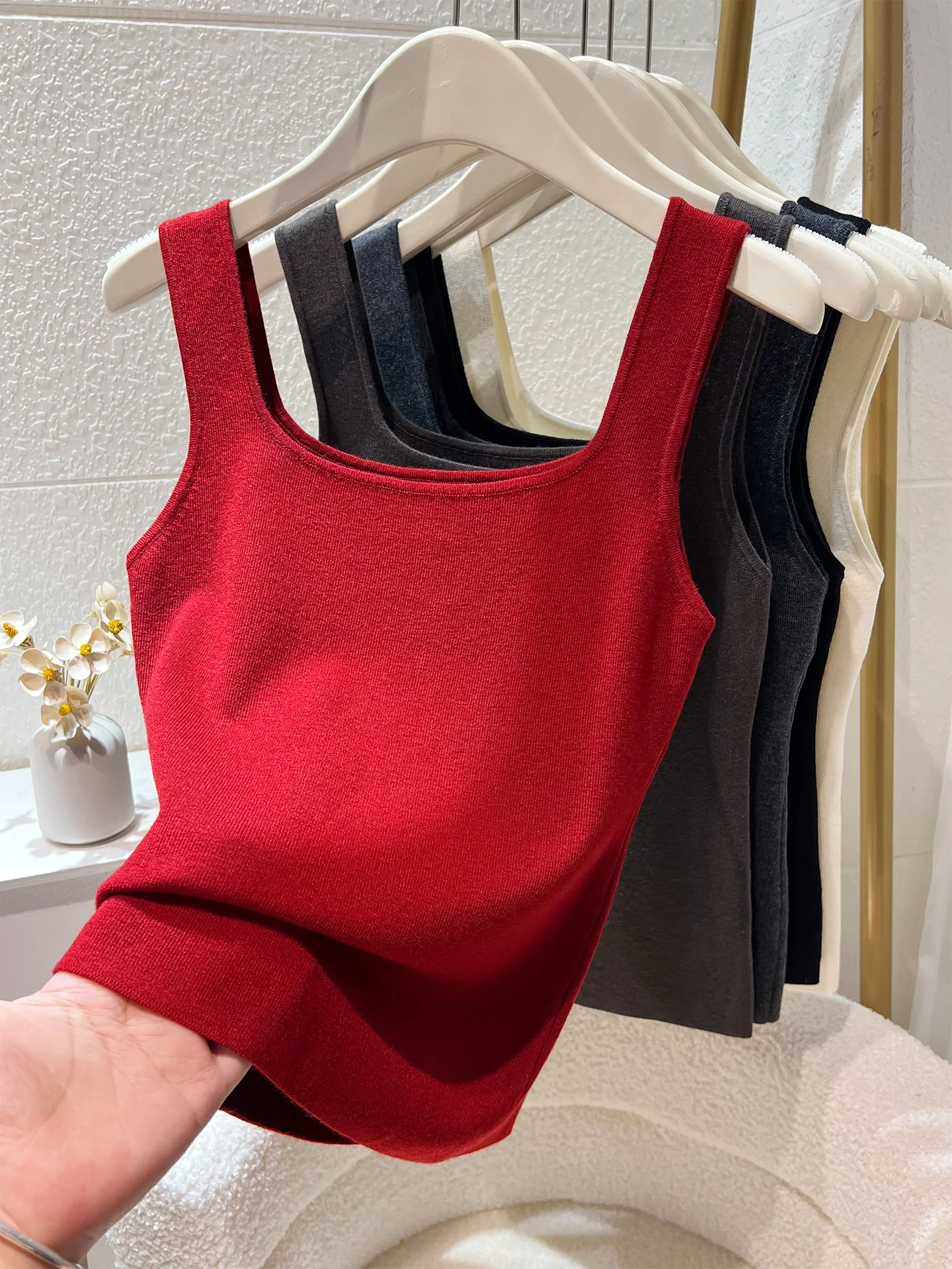 カーゴパンツ コーデ レディース 完全ガイド｜通勤からお出かけまで失敗しないスタイリング