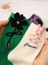 リボン付き立体花柄のコットンソックス【チェック柄・春秋用・2足セット】