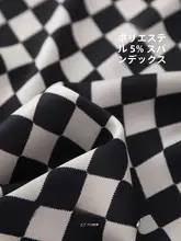 涼感のあるシルクタッチのメンズ短袖パジャマ【夏用・ショートパンツ・大きいサイズ対応】