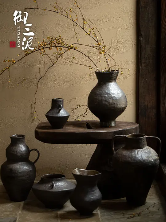 高級感ある古風な陶器の花瓶【インテリア装飾用・茶道風】