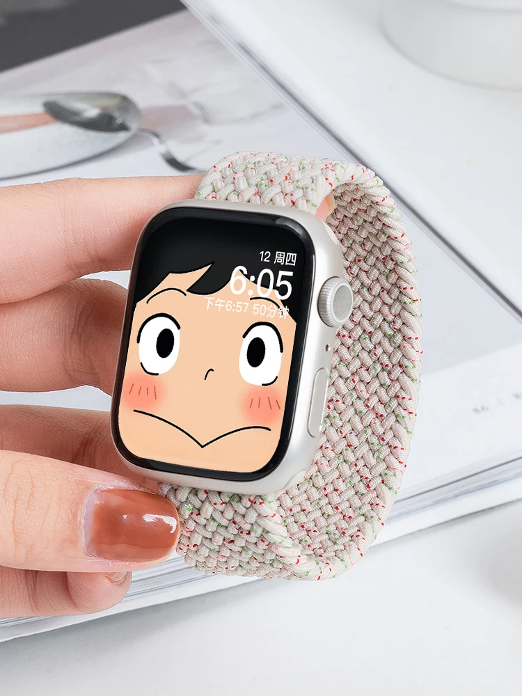Apple Watch Lineの通知や設定に悩むなら、このナイロンバンドが解決する？