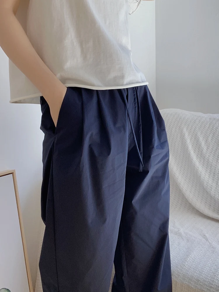 カーゴパンツ コーデ レディース 振り返りガイド｜通勤に合う選び方とトップスのバランス