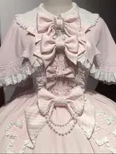 ピンクの可愛いドール風ロリータワンピース【古風なデザイン・ケープ付き】