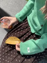 元気な少女にぴったりのカラフルなボタン付きニットカーディガン【春秋用・重ね着・柔らかい】