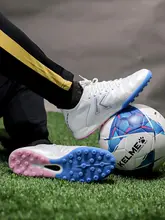 サッカーシューズ【TF・天然草用・小牛皮・トレーニング用】