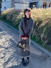 グレーのツイード風スカート【春秋用・女性・高級感あるデザイン・華やか】（セットアップ対応）