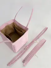 新中式デザインのショルダーバッグ【バケツ型・斜め掛け・翼付き】